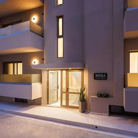 Mira Living In - 70m From The Hersonissos (Crete)